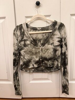 GARAGE Tie-Dye Ribbed Button-Front Crop Top - Green/White